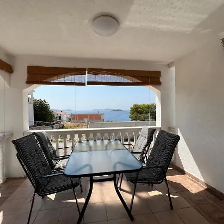 아파트 By The Sea - 21634 *